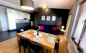 APARTAMENT z 3 SYPIALNIAMI PRZY PLAŻY